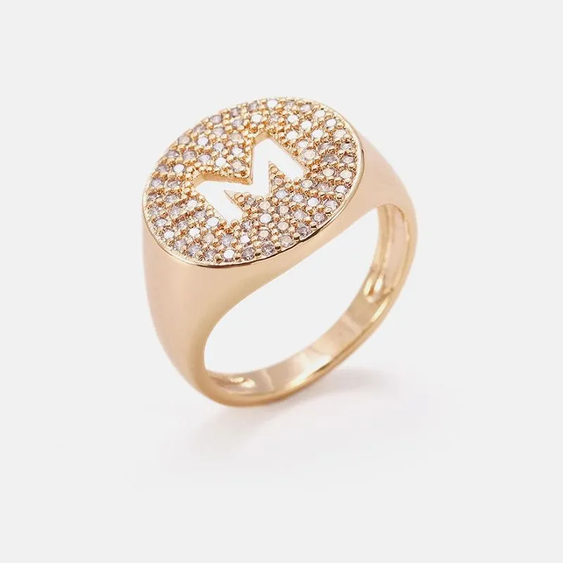 Nhẫn ban đầu Chunky M