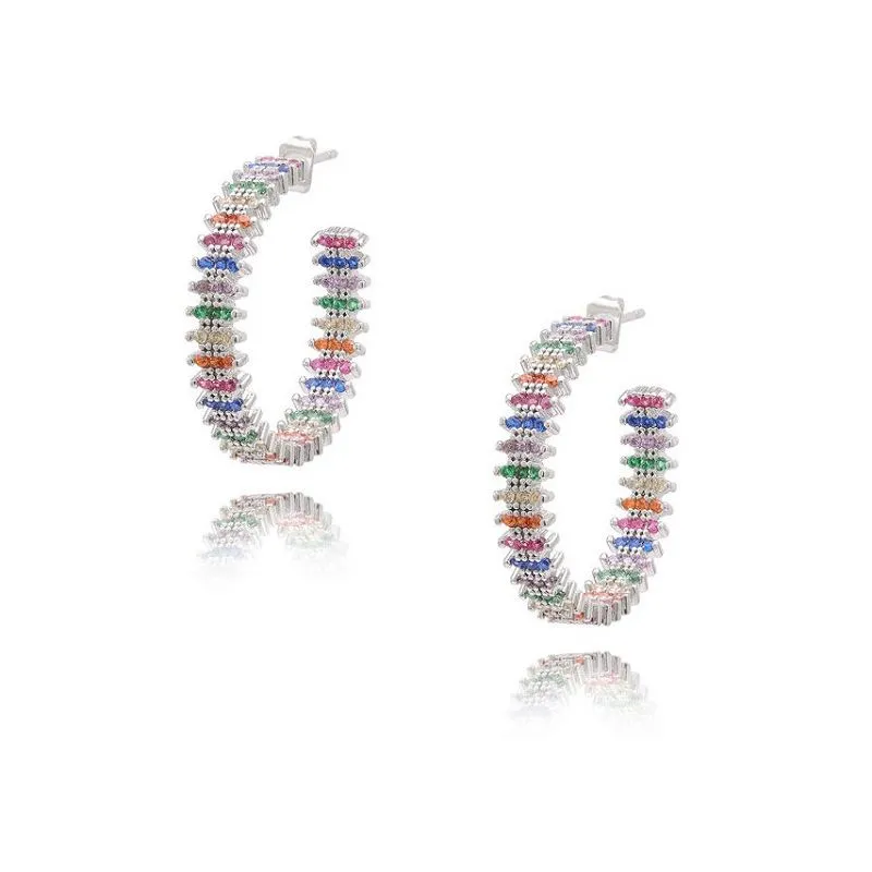 Bông tai nhiều màu sắc cho nữ