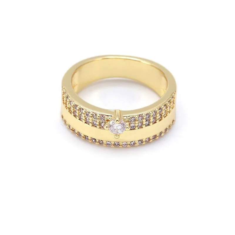 Nhẫn Cưới Cổ Mạ Vàng