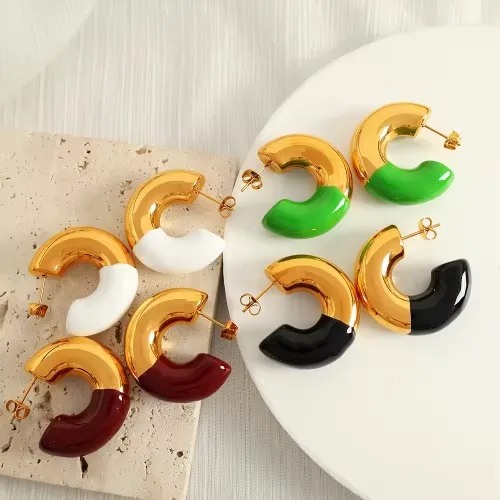 Bông tai thích hợp sang trọng